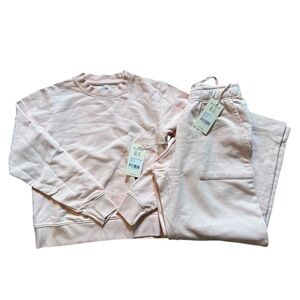 MATE the Label Crewneck Sweatshirt & Pant Mismatched Set (S bottom M top)